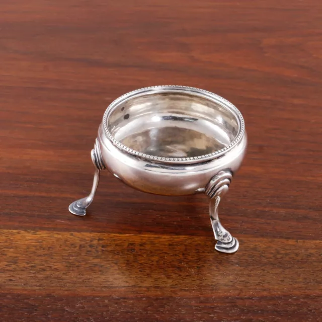 Walter Brind ? George Iii Sterling Silver Footed Salt Cellar  Hoofed Feet 1787
