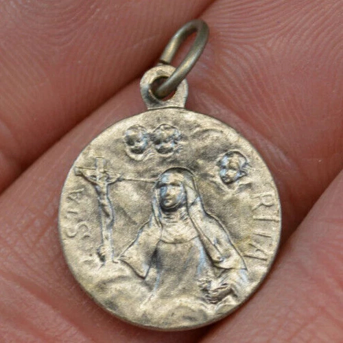 Pendentif religieux - Achat / Vente pas cher
