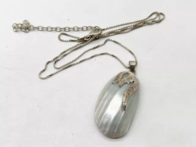 Vintage Solid Sterling Silver Large Pearl Shell Pendant And Ladies Necklace