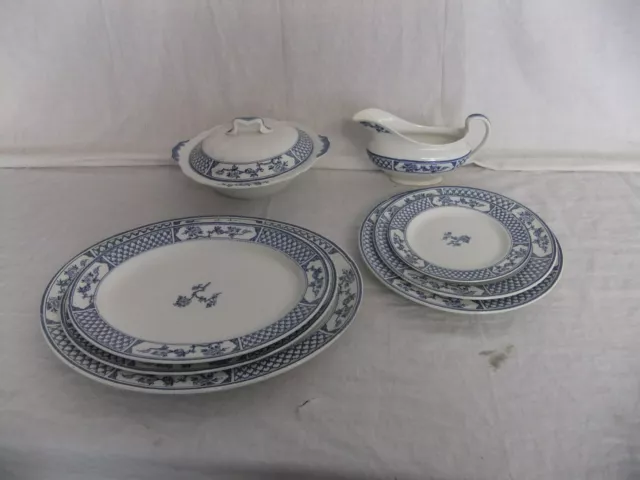 c4 Pottery Johnson Bros The Exeter - blue & white plates, 1940s to 1950s - 2D3B