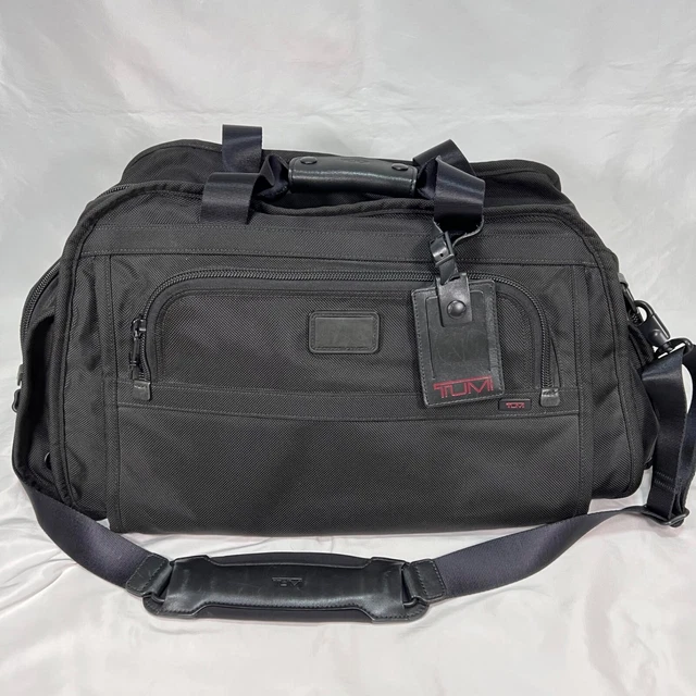 TUMI 22150DH ALPHA COLLECTION Nylon Sports Duffle Boston Black No scratches