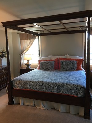 Complete Drexel Heritage King Bedroom Set, Laureatte Model, Bed,Armoire,Dresser+ 2
