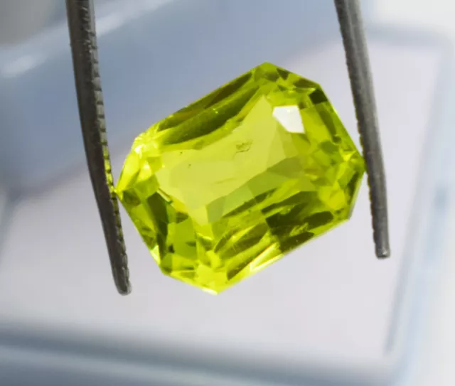 Beautiful Cut Natural 10.80 Ct Yellow Sapphire Emerald Cut Loose Gemstone