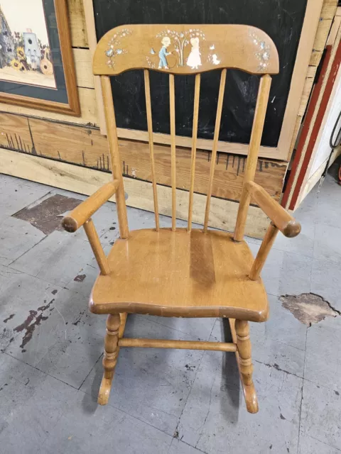 VINTAGE SMALL CHILD'S WOODEN ROCKING CHAIR WITH MUSICAL CHIME BOX Hand ...