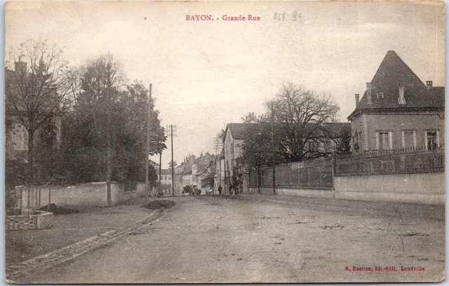 54 BAYON - la grande rue -