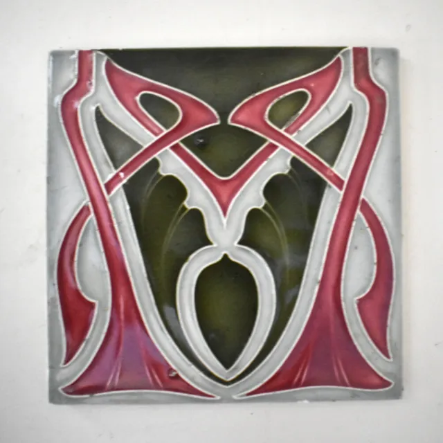 C.1905 German Art Nouveau Floral Relief Tile - Tonwerk Offstein