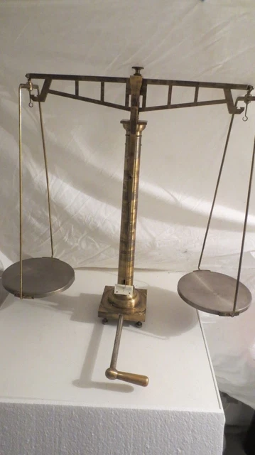 Apothekerwaage um 1900