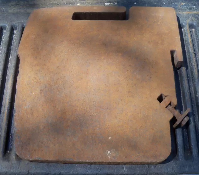 Tractor Suitcase Weight, 88 Pounds, 40 KG, Pickup Available, SANDUSKY OHIO