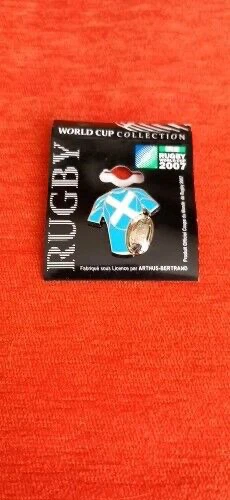 PIN’S EDF EDF Île De La Martinique Antilles Océan Signé Arthus Bertrand