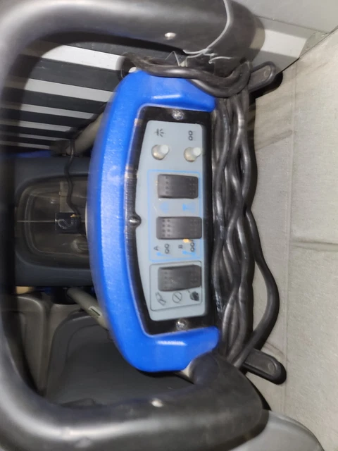 Windsor Clipper Duo 16" Carpet Extractor Shampooer Cleaner Professional
