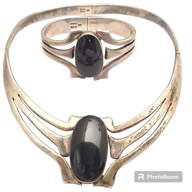 215gramsVintage Mexican Sterling Silver Onyx Hinged Necklace & Cuff Bracelet Set