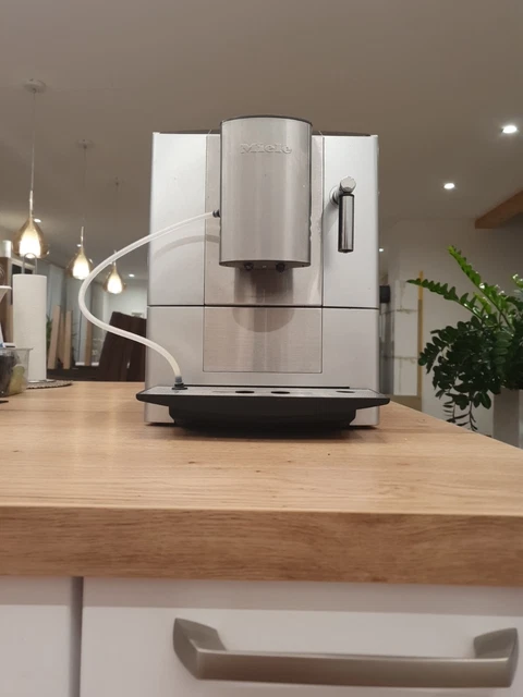 Kaffeevollautomat Miele CM 5200