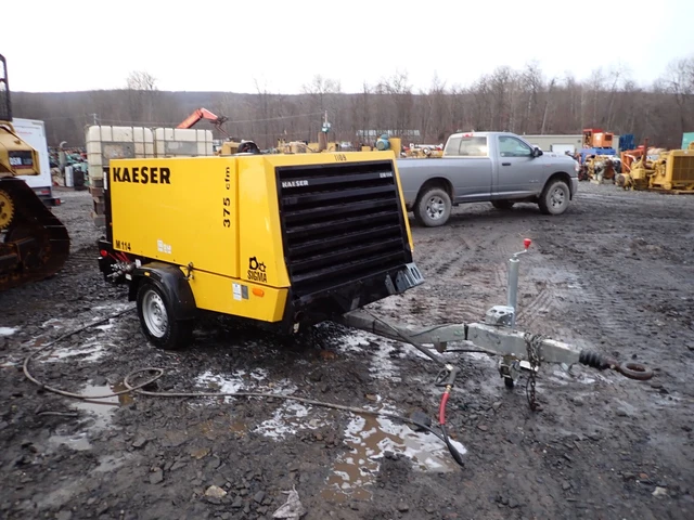 2015 Kaeser M114 375 CFM Air Compressor VIDEO! Kubota Diesel Towable LOW HOURS!!