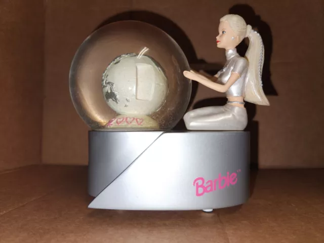 2000 BARBIE AVON Millennium Musical Water Globe 18.99 PicClick