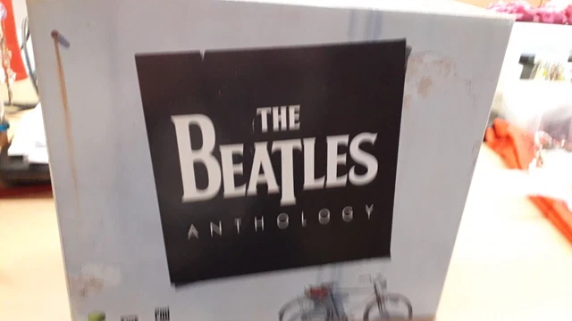 Beatles  Anthology Box Set VHS Video 8 Tapes.