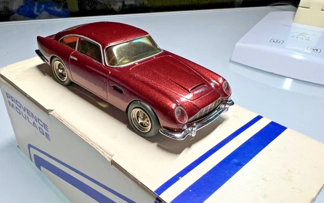 Miniature ASTON MARTIN DB9 COUPE NOIR 1/43 OXFORD chez Miniature ASTON MARTIN DB9 COUPE NOIR 1/43 OXFORD chez