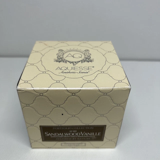 AQ AQUIESSE AESTHETIC Scents Sandalwood Vanille White Flower Scented Candle 5 oz £32.98