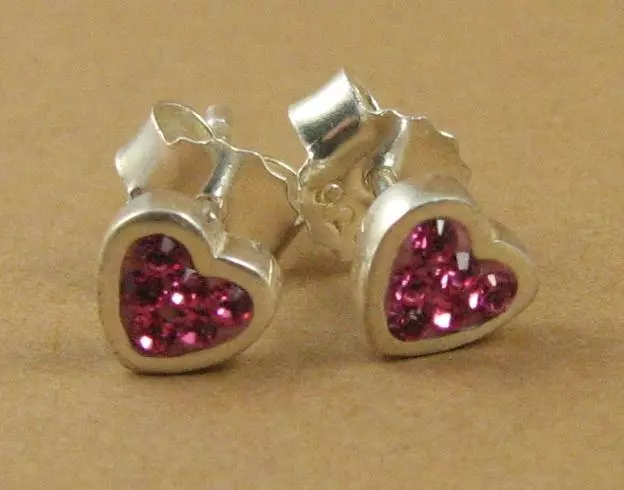 Heart pink crystal earrings, made with Swarovski Elements. Studs.Sterling silver