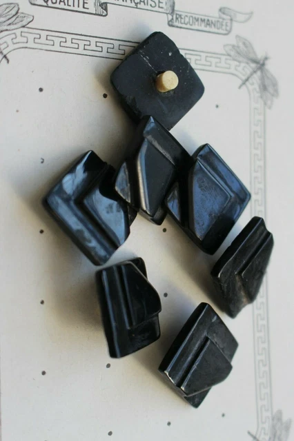 BOUTON ANCIEN COUTURE en bakélite noire x 7