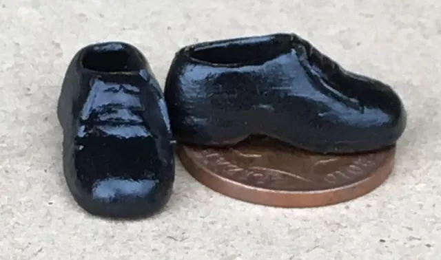 Paar Herren Schwarz Schuhe Tumdee 1:12 Maßstab Puppenhaus Miniatur Schuhe MS1