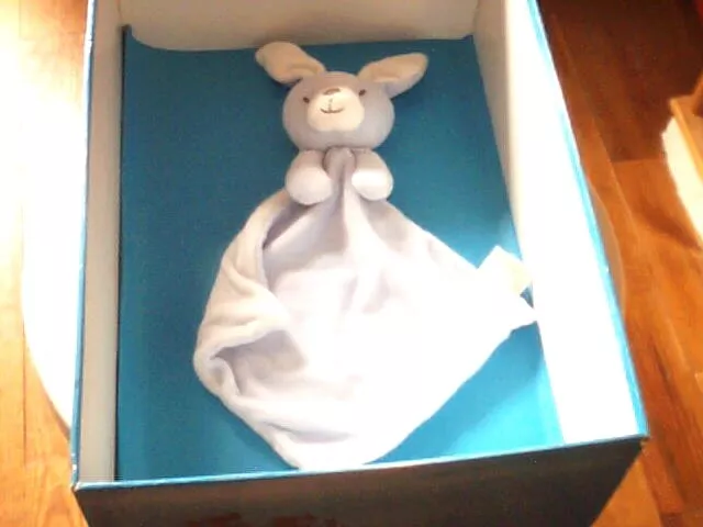 Doudou 6503 / Plat Lapin "Mes Petits Cailloux" Bleu/Blanc