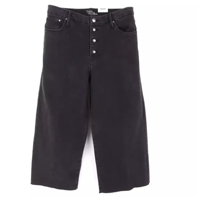 https://www.picclickimg.com/h~0AAOSwTLZjmPCY/Time-And-Tru-Capri-Jeans-High-Rise-Wide-leg.webp