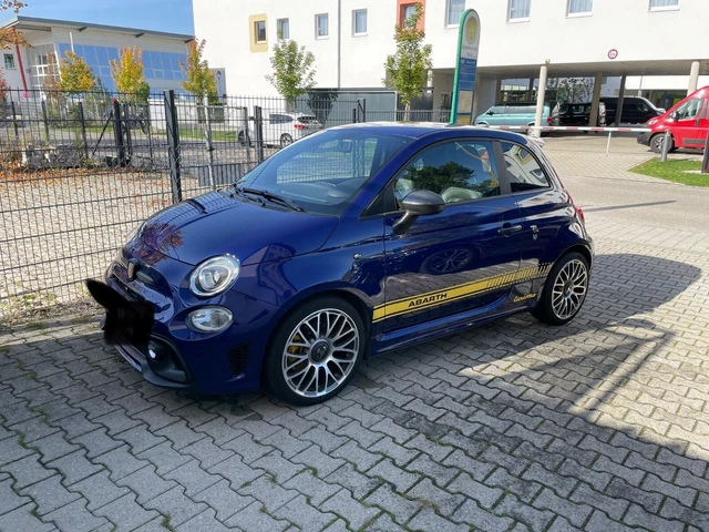 Fiat 500 Abarth 595 Fiat 500 Abarth 595