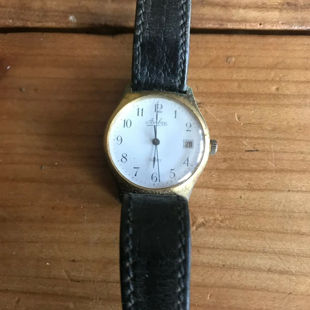 montre bracelet N1492 quartz ambre NE FONCTIONNE PAS