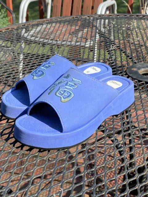 Frisky Slip On Sandals Womens Size 6 Blue Foam Sole