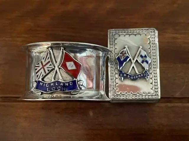 Copertura tovagliolo e scatola fiammiferi argento antico - interessi di spedizione Copertura tovagliolo e scatola fiammiferi argento antico - interessi di spedizione