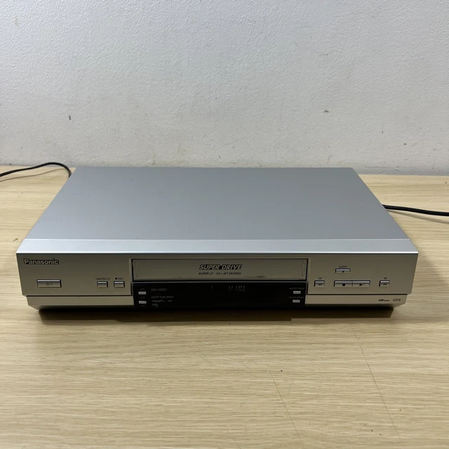 PANASONIC NVHV61EB NICAM Vhs Video Player/Recorder Silver Super Drive