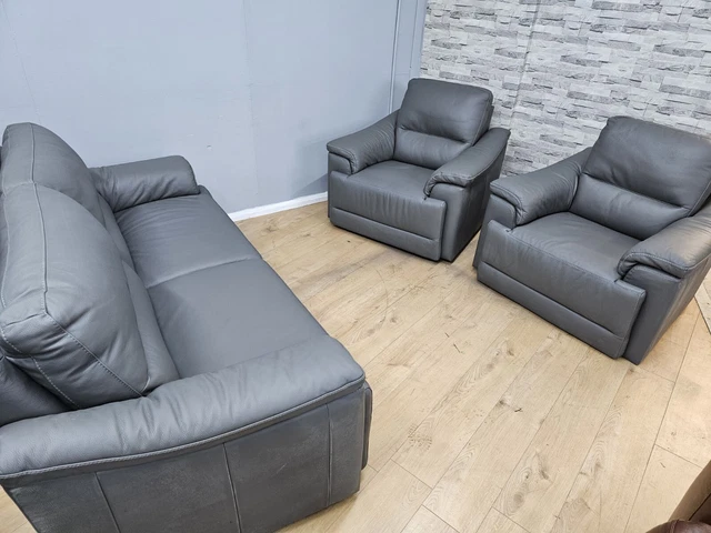 Ex display on sale sofas scs