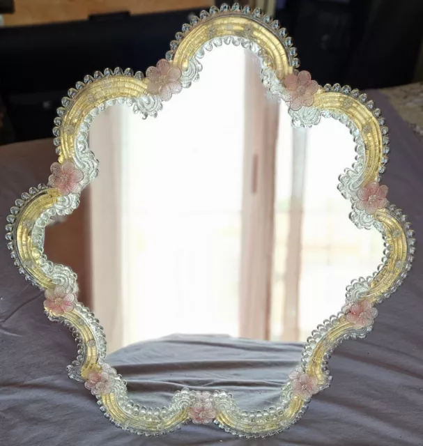 Grand miroir vénitien vintage verre de Murano fond bois +/-  Ht 51,5  x L 47 cm