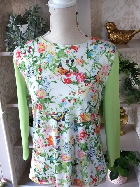 Very Pretty Spring Green Mix Top, Silky Floral Front  10 [Label S] P2P 20'' Nbwt