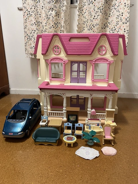 FISHER PRICE LOVING Family 1993 Pink Roof Dollhouse Accessories