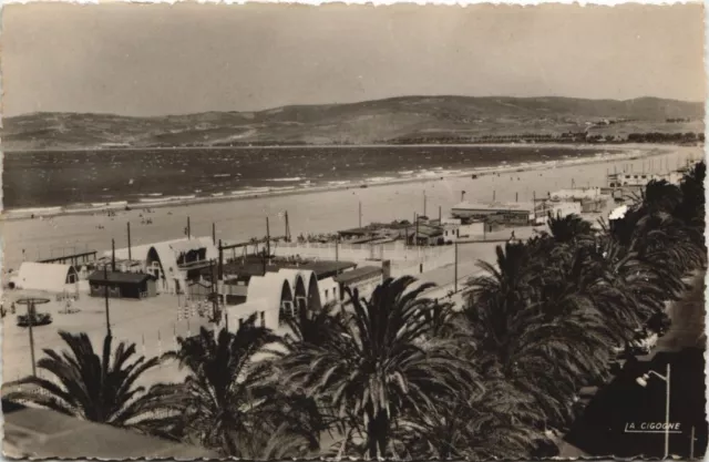 CPA AK MAROC TANGER La Plage et la Baise (31748)