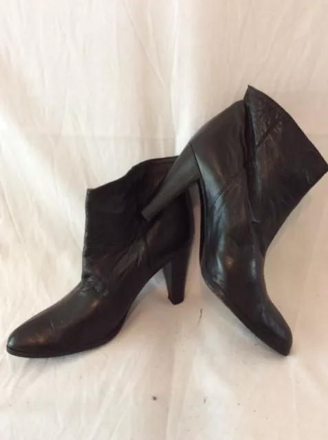 Scorah Pattullo Black Ankle Leather Boots Size 37.5 2