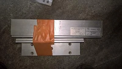 Ventouse électromagnétique applique 300 daN 12-24V DC avec equerres