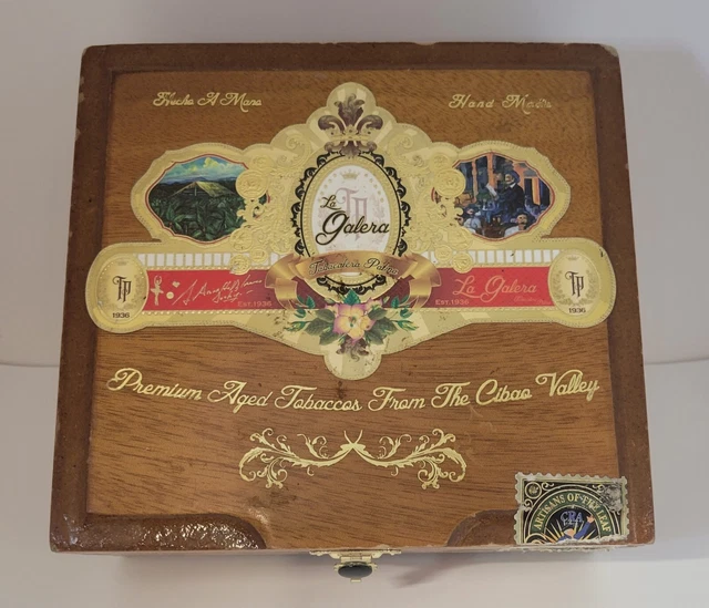 Le Galena Hinged Wooden Cigar Box *Empty Box*6" × 6 1/2" Dominican Republic
