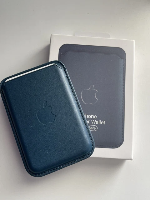 APPLE LEATHER WALLET W/ MAGSAFE ACCESSORY  IPHONE 15 14 13 12 1ST GEN -Turqoise