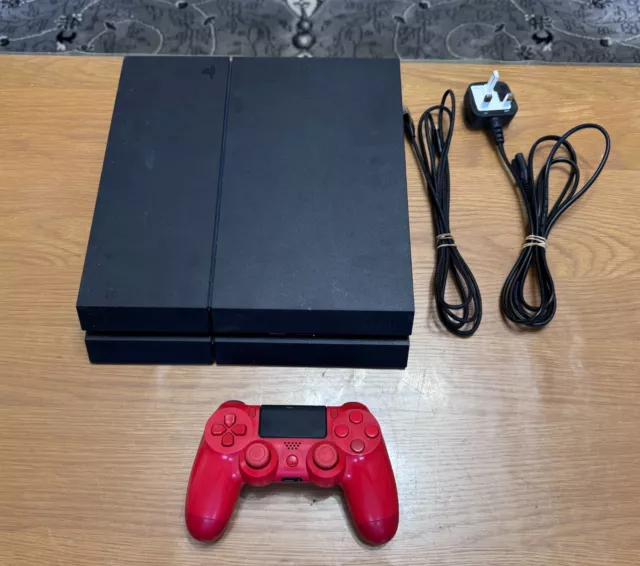 Sony PlayStation 4 - 500GB Console PS4 inc Controller / Bundle 1