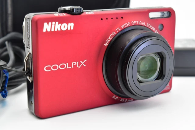 NIKON COOLPIX S6000 Red Digital Camera Good condition
