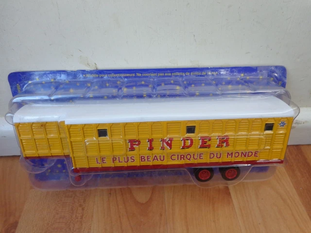 Ixo altaya 1/64 - Jean Pinder Cirque Panhard Camion Remorque Cab Modèle