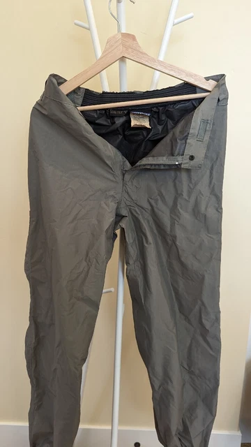 Patagonia PCU Level 6 Wet Weather Pants GoreTex - Small Regular Alpha Gray Patagonia PCU Level 6 Wet Weather Pants GoreTex - Small Regular Alpha Gray