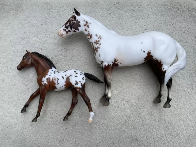 NEW Breyer BreyerFest Horse #711621 Surrey & Axle Lady Phase RUNNING Stock Foal