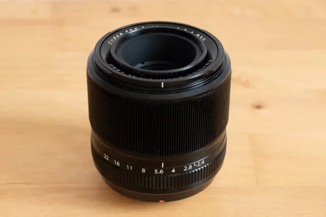 Fujifilm XF 60mm F2.4 Makro / Tele-Objektiv für Fuji X / gebraucht mit OVP