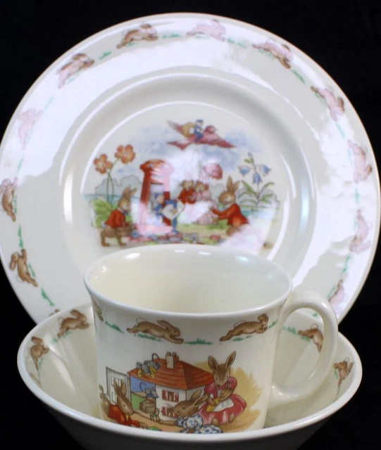 Royal Doulton Bunnykins Groupe De Tasse Céréale Bol Et Salade Plaque