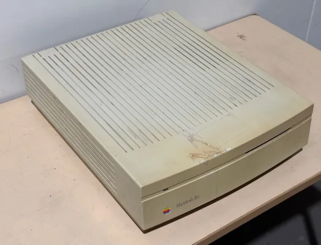 Apple Macintosh IIsi  - not working - circa 1990