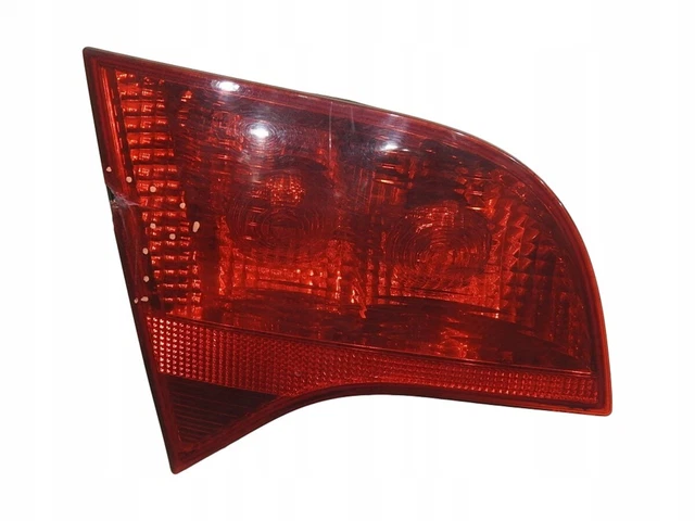 Feu Arrière Droit Audi A4 Avant B8 (8K) - Réf 8K9945096 - Occasion Bon état - 2008