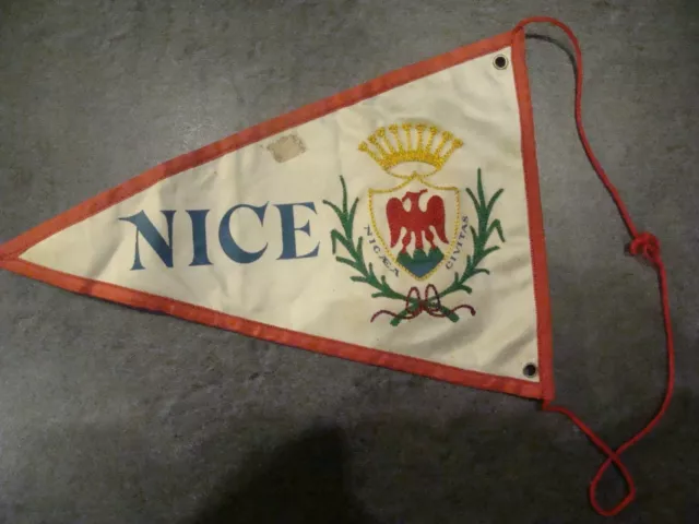 VINTAGE - Fanion - NICE  - "NICAEA - CIVITAS" - En tissu - 22,5 cm - 2 photos
